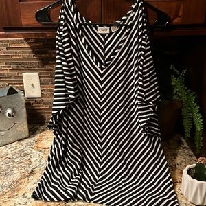 Cato Cold Shoulder Top